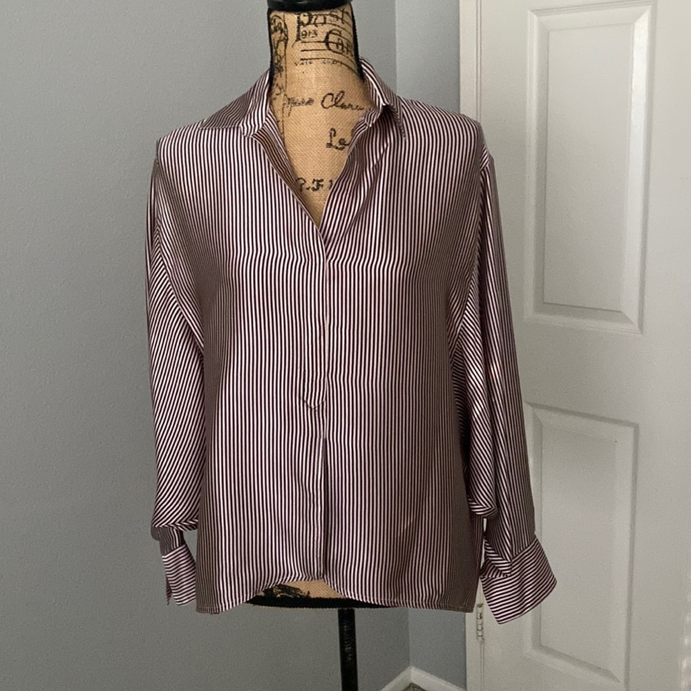 Elizabeth & James pinstriped shirt.  100% silk.  Like new size XS.